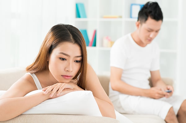 褚巧之的煩惱：當事業危機影響婚姻幸福